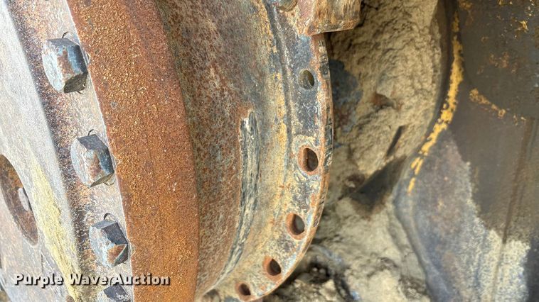 image for item YA1951 2012 Caterpillar D6T dozer