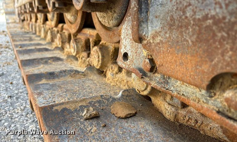 image for item YA1951 2012 Caterpillar D6T dozer