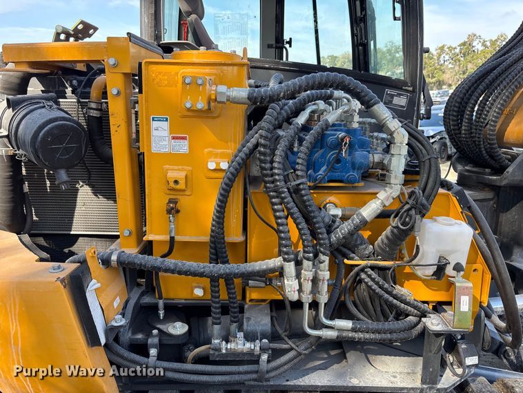 image for item YA1954 LiuGong 909ECR mini excavator