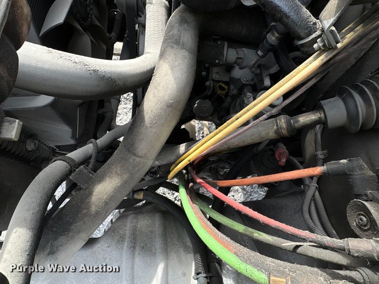 image for item YA1967 2007 Chevrolet C7500 cable placer bucket truck