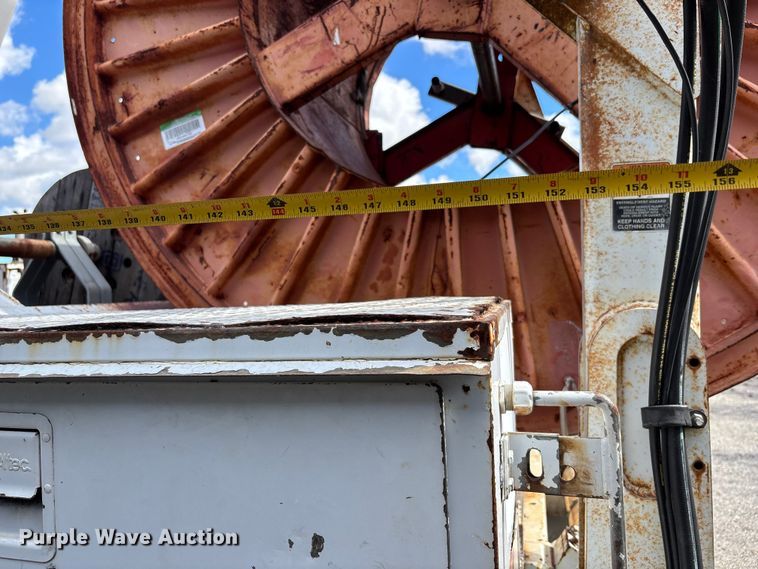 image for item YA1968 2007 Chevrolet C7500 cable placer bucket truck