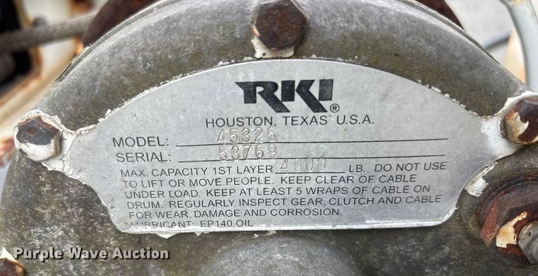 image for item YA1968 2007 Chevrolet C7500 cable placer bucket truck