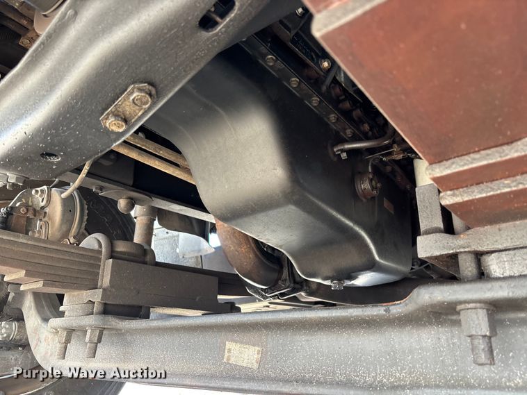 image for item YA1968 2007 Chevrolet C7500 cable placer bucket truck