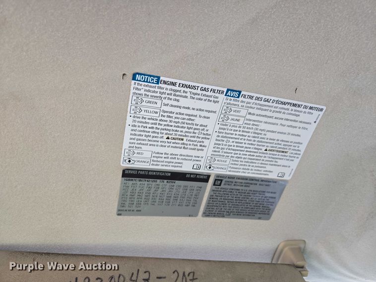 image for item YA1976 2007 Chevrolet C7500 cable placer bucket truck