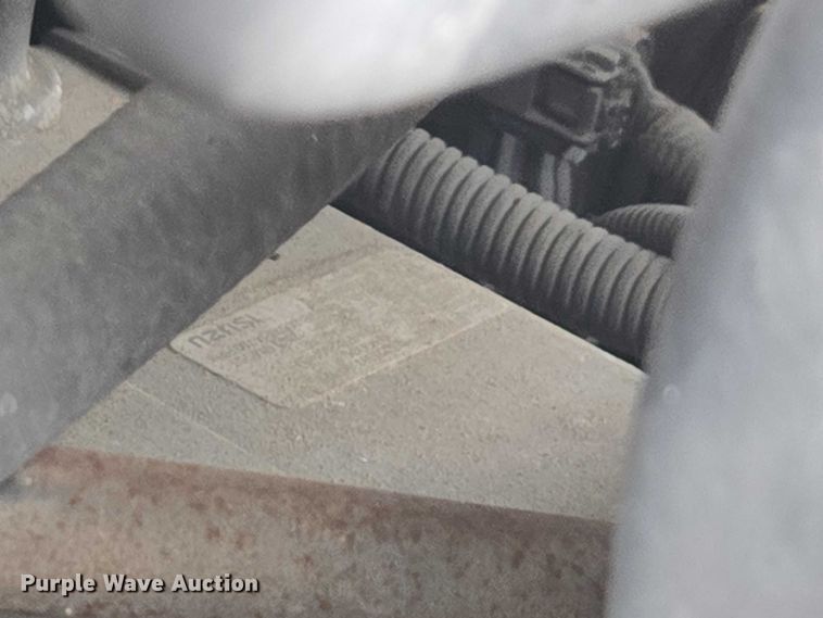 image for item YA1976 2007 Chevrolet C7500 cable placer bucket truck