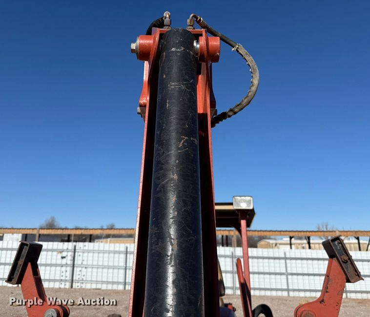 image for item YA1982 2006 Ditch Witch RT55 trencher