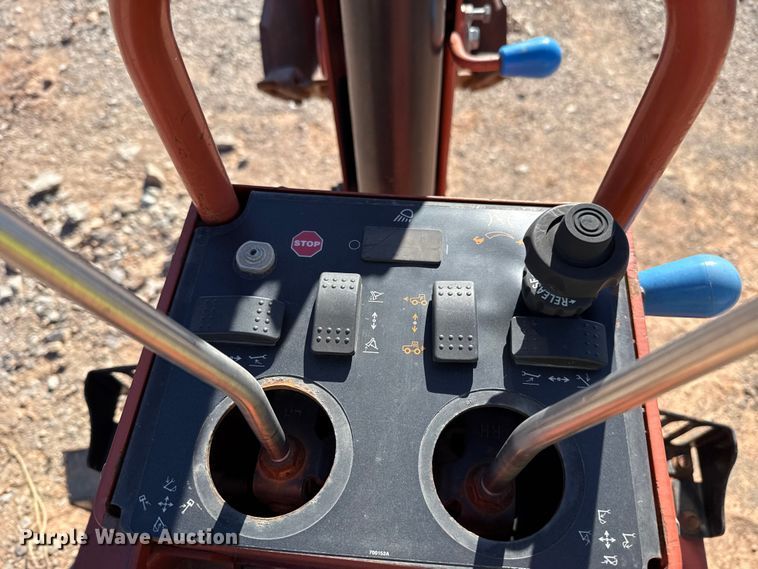 image for item YA1982 2006 Ditch Witch RT55 trencher