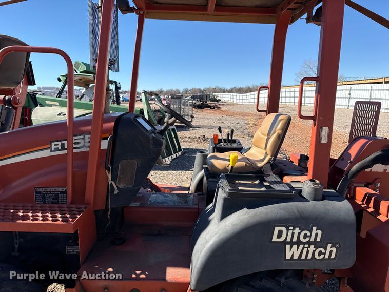image for item YA1982 2006 Ditch Witch RT55 trencher