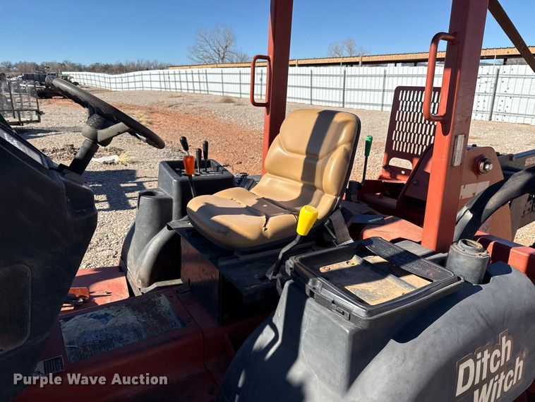 image for item YA1982 2006 Ditch Witch RT55 trencher