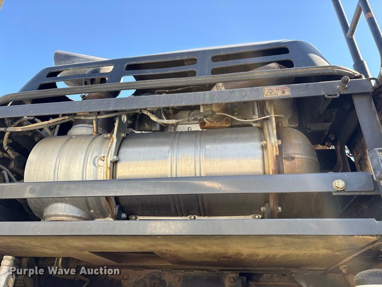 image for item YA2028 2021 Link-Belt 300X4EX excavator