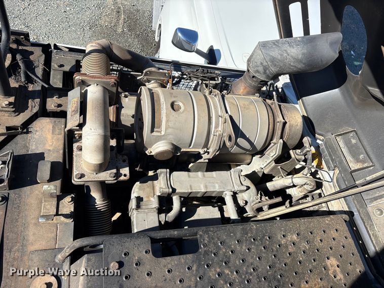 image for item YA2028 2021 Link-Belt 300X4EX excavator