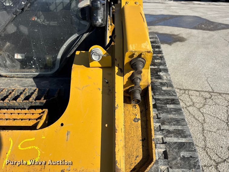 image for item YA2120 2021 Caterpillar 289D3 tracked skid steer loader
