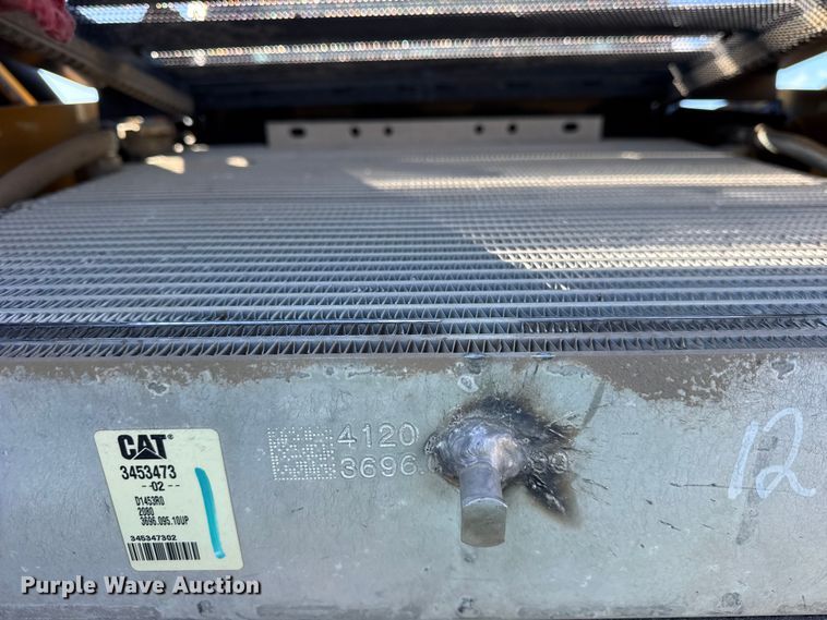 image for item YA2120 2021 Caterpillar 289D3 tracked skid steer loader