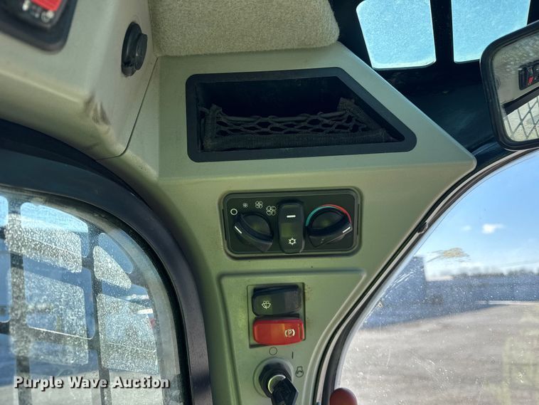 image for item YA2120 2021 Caterpillar 289D3 tracked skid steer loader