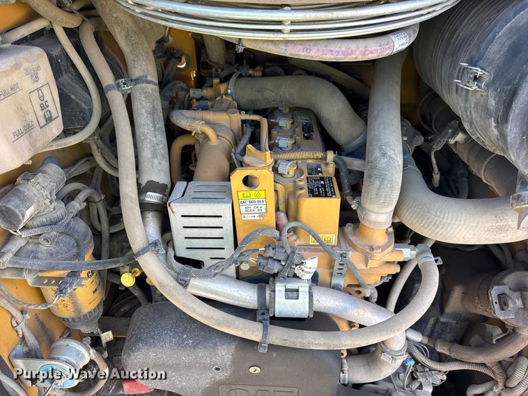 image for item YA2120 2021 Caterpillar 289D3 tracked skid steer loader