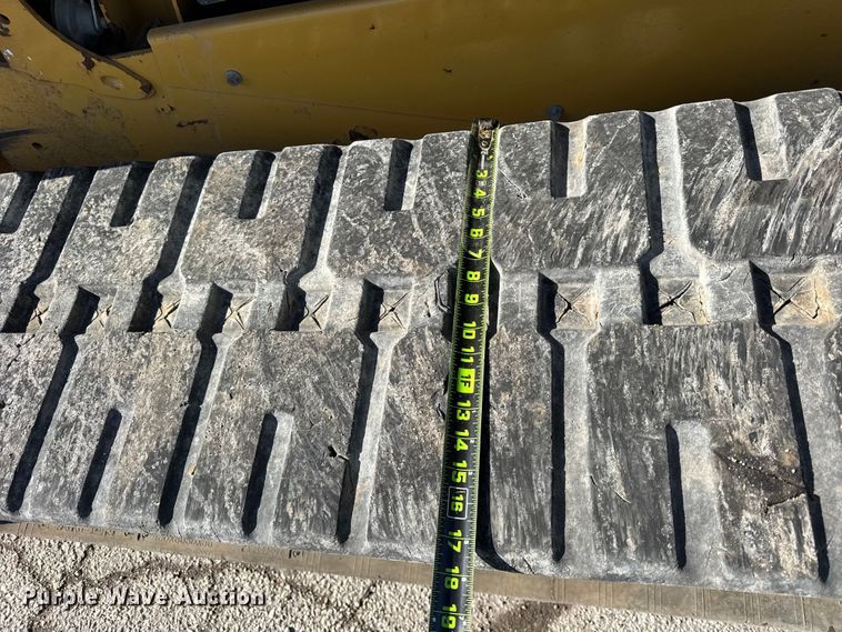 image for item YA2120 2021 Caterpillar 289D3 tracked skid steer loader