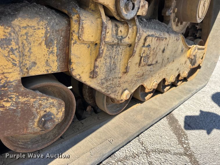 image for item YA2120 2021 Caterpillar 289D3 tracked skid steer loader