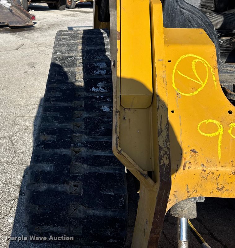 image for item YA2120 2021 Caterpillar 289D3 tracked skid steer loader