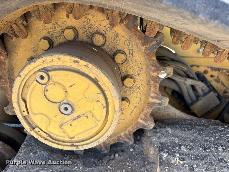 image for item YA2120 2021 Caterpillar 289D3 tracked skid steer loader