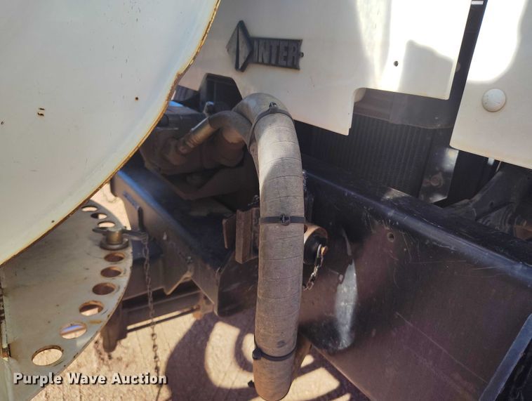 image for item BI9771 2002 International 4700 sewer jetter truck