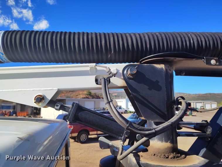 image for item BI9771 2002 International 4700 sewer jetter truck