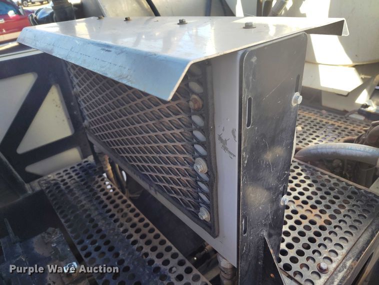 image for item BI9771 2002 International 4700 sewer jetter truck