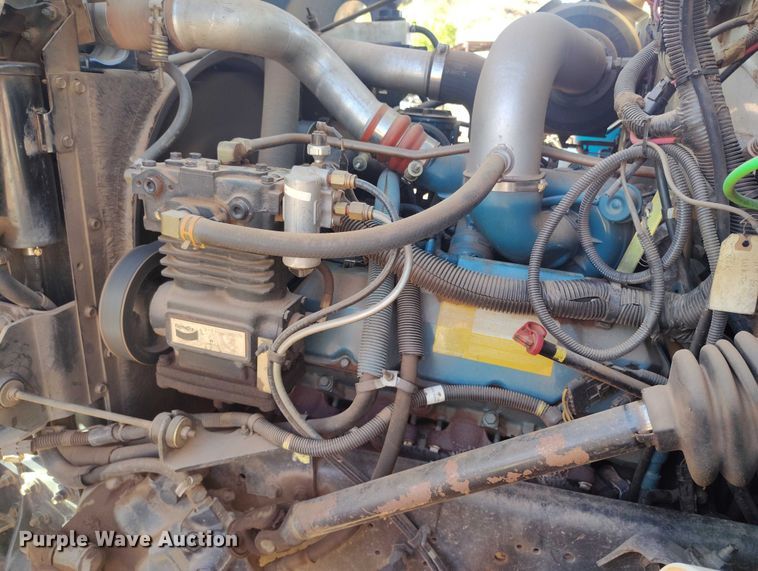 image for item BI9771 2002 International 4700 sewer jetter truck