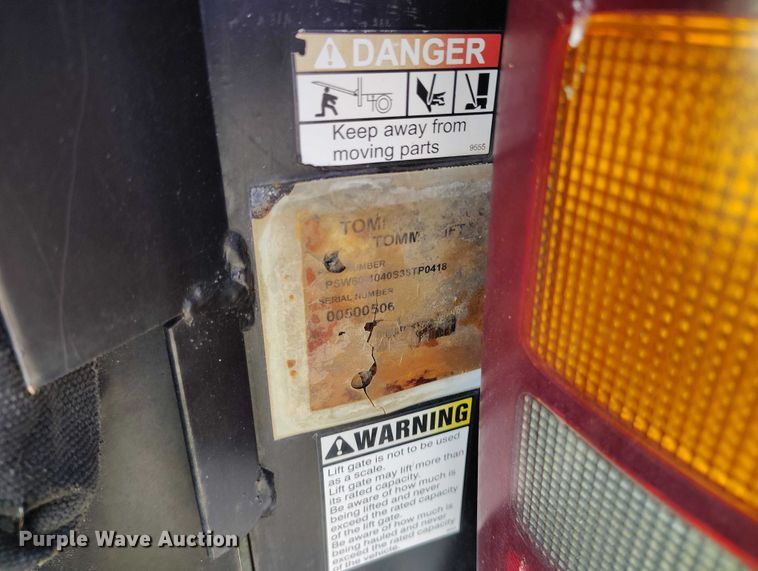 image for item DT0820 2000 Chevrolet Silverado 1500 pickup truck