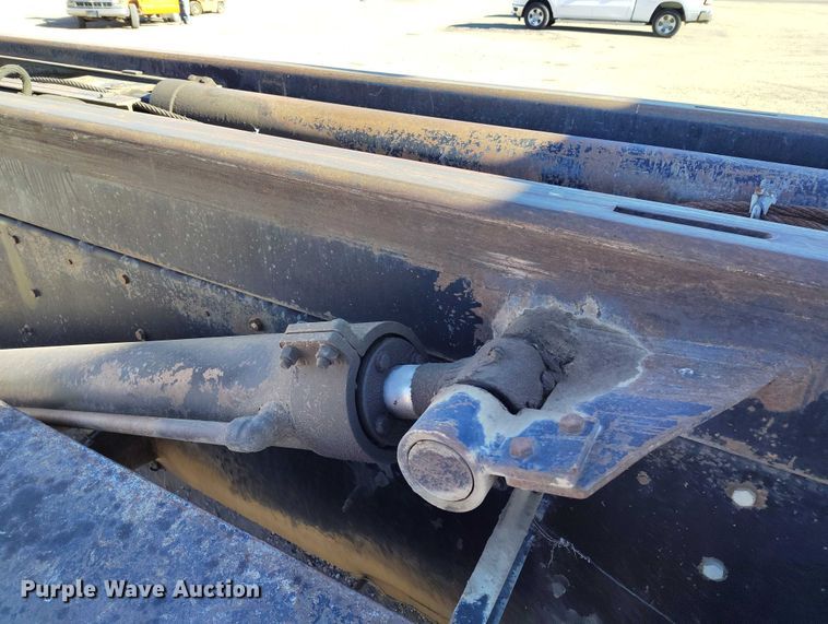 image for item DT0823 1987 Mack MR688S roll-off container truck