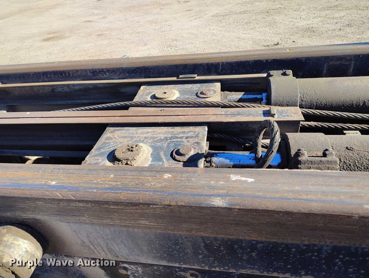 image for item DT0823 1987 Mack MR688S roll-off container truck