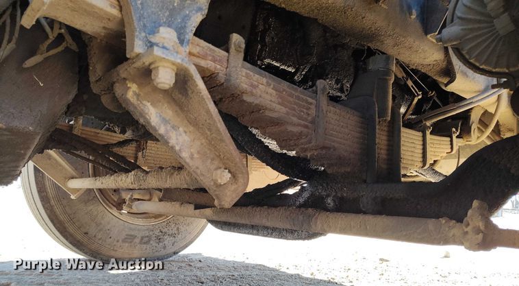 image for item DT0823 1987 Mack MR688S roll-off container truck