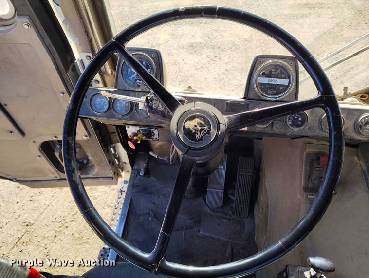 image for item DT0823 1987 Mack MR688S roll-off container truck