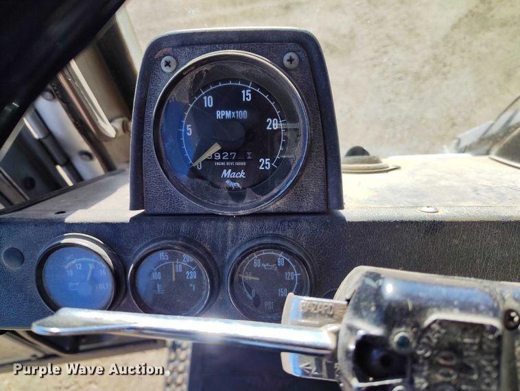 image for item DT0823 1987 Mack MR688S roll-off container truck