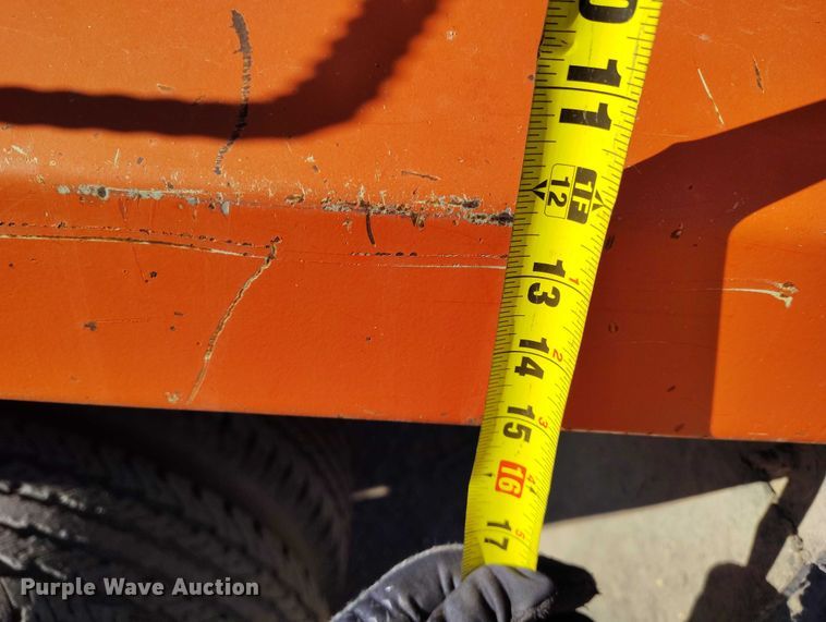 image for item DT0824 1997 Chevrolet C3500 dump bed pickup truck