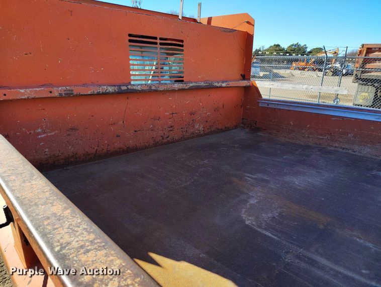 image for item DT0824 1997 Chevrolet C3500 dump bed pickup truck