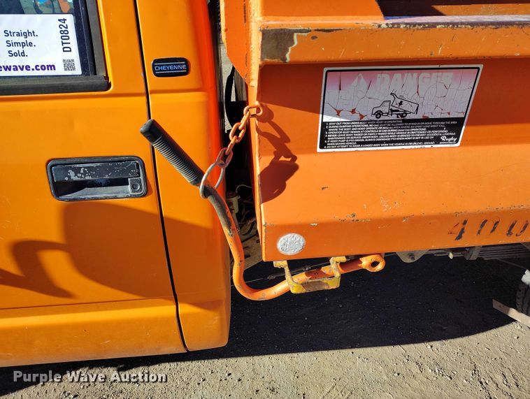 image for item DT0824 1997 Chevrolet C3500 dump bed pickup truck