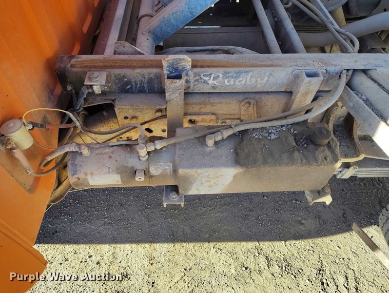 image for item DT0824 1997 Chevrolet C3500 dump bed pickup truck