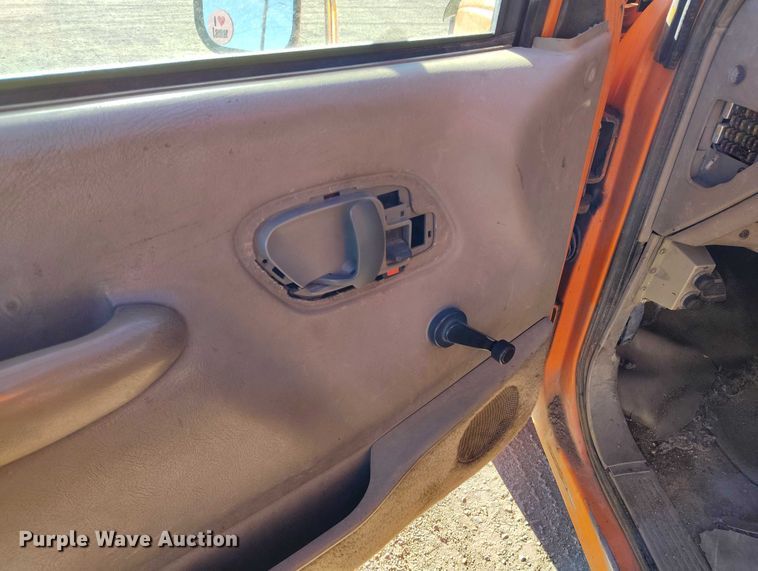 image for item DT0824 1997 Chevrolet C3500 dump bed pickup truck