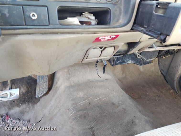 image for item DT0824 1997 Chevrolet C3500 dump bed pickup truck