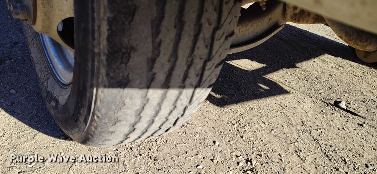 image for item DT0824 1997 Chevrolet C3500 dump bed pickup truck