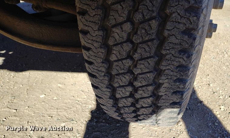 image for item DT0824 1997 Chevrolet C3500 dump bed pickup truck