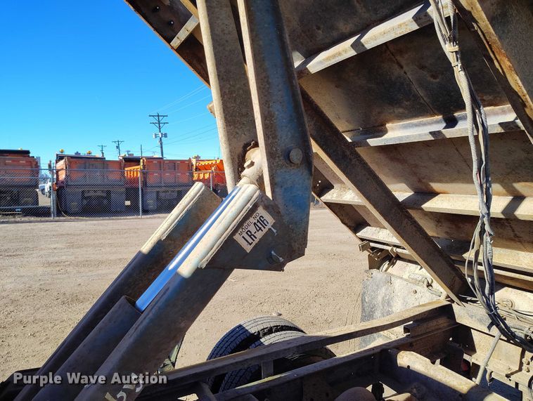 image for item DT0825 1995 Chevrolet C3500 dump bed pickup truck