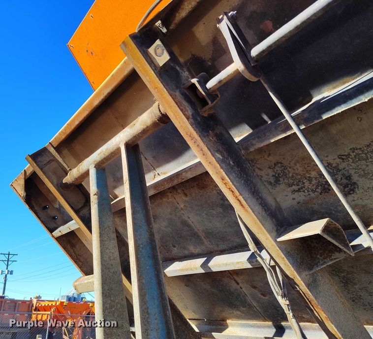 image for item DT0825 1995 Chevrolet C3500 dump bed pickup truck