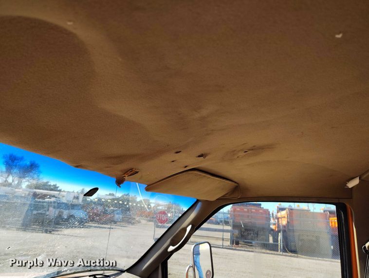 image for item DT0825 1995 Chevrolet C3500 dump bed pickup truck