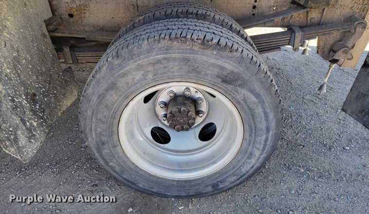 image for item DT0825 1995 Chevrolet C3500 dump bed pickup truck