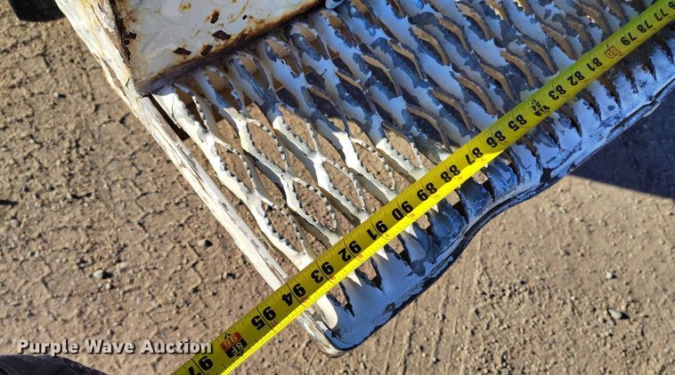 image for item DT0826 2006 Ford F550 Super Duty bucket truck