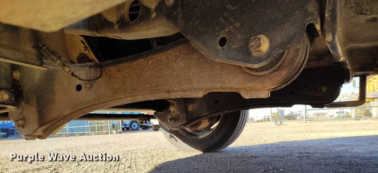 image for item DT0826 2006 Ford F550 Super Duty bucket truck