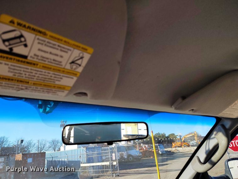 image for item DT0826 2006 Ford F550 Super Duty bucket truck