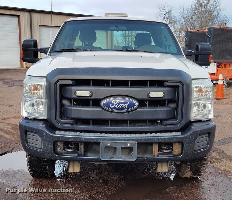 image for item DT0846 2016 Ford F250 Super Duty XL Ext. Cab pickup truck
