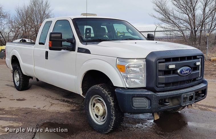 image for item DT0846 2016 Ford F250 Super Duty XL Ext. Cab pickup truck